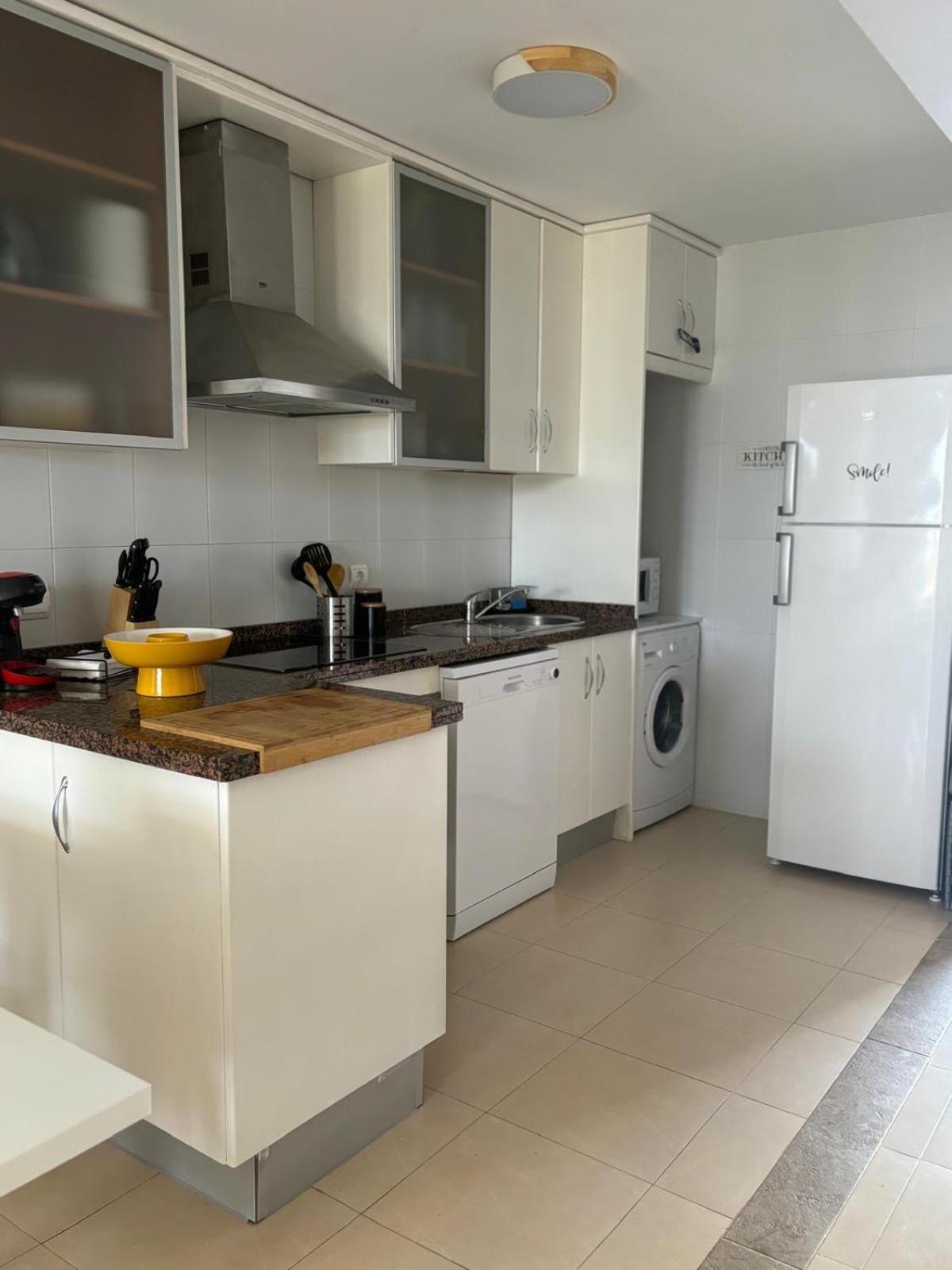 Bajo Con Jardin A Pie De Playa Y Piscina Comunitaria Con Jacuzzi Apartment Playas de Vera Exterior photo